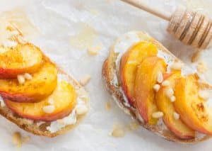 Dessert crostini featuring caramelized peaches in the Southeastern Michigan area